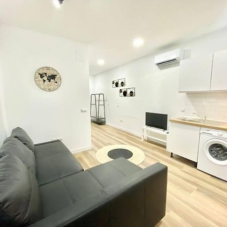 Madrid Rio Amparo Usera Экстерьер фото