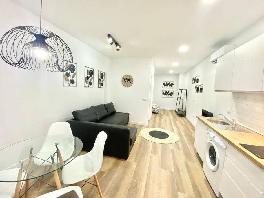 Madrid Rio Amparo Usera Экстерьер фото